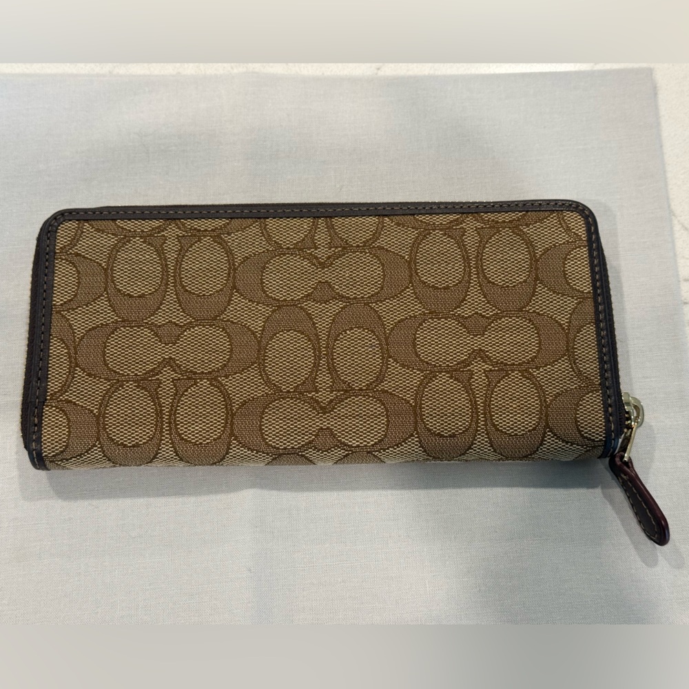 Coach Tan and Brown Zip-Around Wallet - Picture 2 of 9